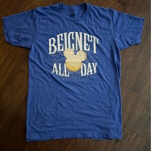 NEW Disney “Beignet All Day” Tshirt size medium